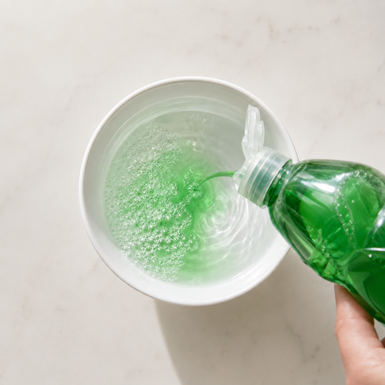 Pha loãng nếu rửa nhiều